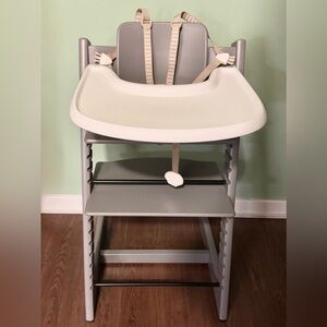 Stylish Stokke Gray Adjustable High Chair